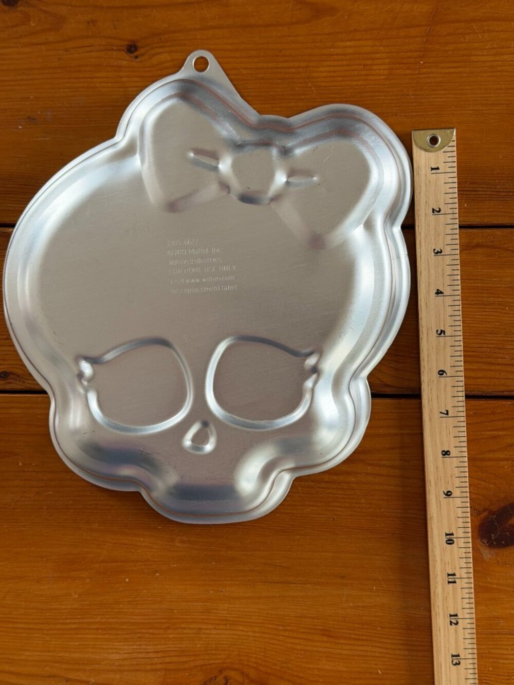 Wilton Monster High Cake Pan (Rare and Collectible) - Picture 4 of 5